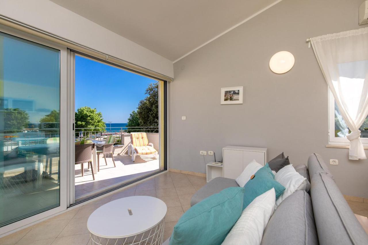 Apartment Portapisana Just 50M From The Beach Кърк Екстериор снимка