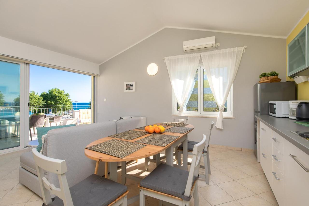 Apartment Portapisana Just 50M From The Beach Кърк Екстериор снимка