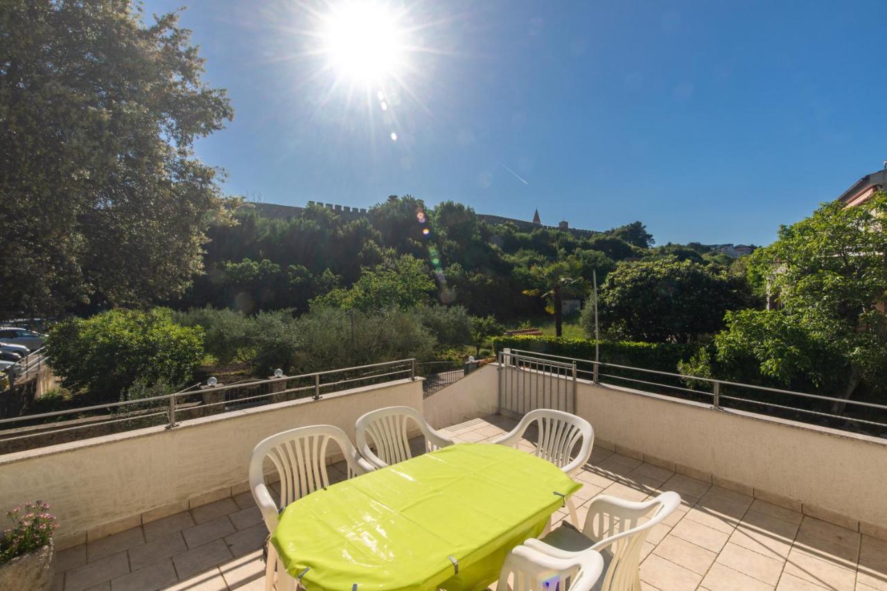 Apartment Portapisana Just 50M From The Beach Кърк Екстериор снимка
